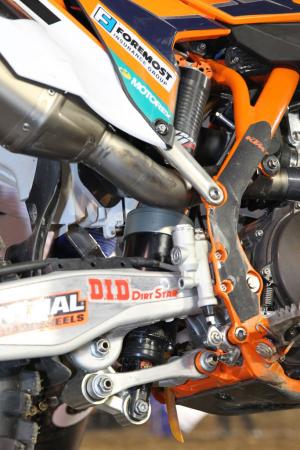 inside the 2013 supercross works bikes motorcycle com, The most interesting aspect of Dungey s works bike is this new WP air shock KTM officials kept photographers out of the pits and wouldn t allow up close photography so we got this photo as the bikes lined up for the first heat race at the Anaheim Supercross Because of the innovation KTM had more suspension technicians in the pits than any other manufacturer and all eyes and ears were on Dungey every time he hit the track or returned to the pits to provide feedback