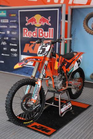 inside the 2013 supercross works bikes motorcycle com, Yamaha s YZ450F motor reportedly produces the most power out of all the 450s and KTM is incredibly close Throughout this recession KTM has consistently been the manufacturer to introduce the most innovation