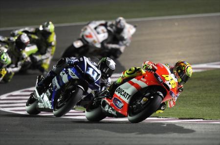 motogp 2011 qatar results, Ben Spies 11 beat Valentino Rossi 46 the man he replaced with the Yamaha factory team to finish sixth