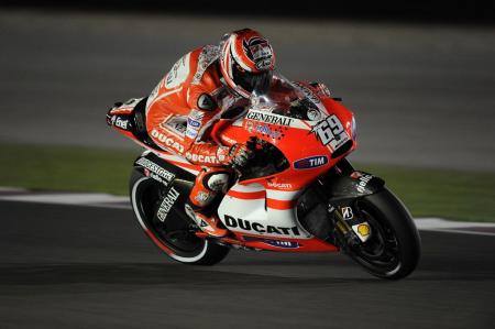 motogp 2011 qatar results, Nicky Hayden had to come to a complete stop in avoiding running over a fallen Randy De Puniet Though he lost a lot of ground in the incident he recovered to finish ninth