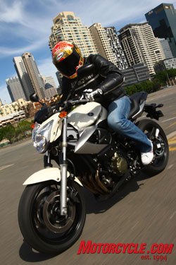 2009 yamaha xj6 xj6 diversion review motorcycle com, Nothing about the XJ6 is intimidating even in the slightest sense apart from the aggressive looking headlight