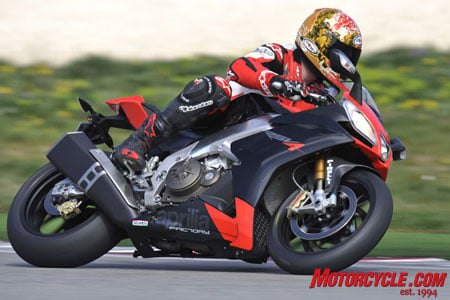 2009 aprilia rsv4 factory review motorcycle com, The V65 engine comes to life above 10 000 rpm