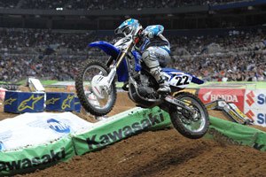 windham closes in on sx title, Imagine landing this jump with a broken shoulder blade Now imagine doing it over 20 laps