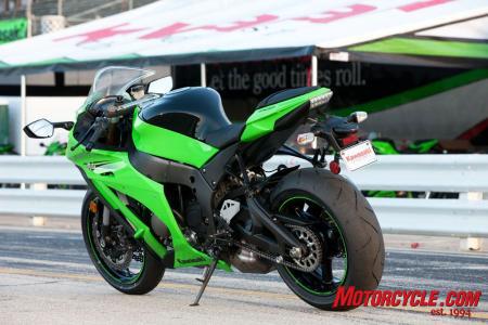 2011 kawasaki zx 10r review motorcycle com, The 10R s sleeker more compact design had many riders drawing parallels to the shape and size of 600cc supersports