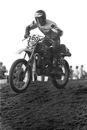 dick burleson tribute, Dick Burleson was inducted to the AMA s Motorcycle Hall of Fame in 1998