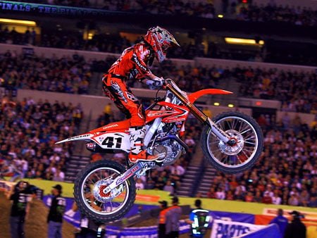 ama sx 2011 jacksonville results, Trey Canard earned his second win of the season leading each lap but edging Chad Reed to the finish