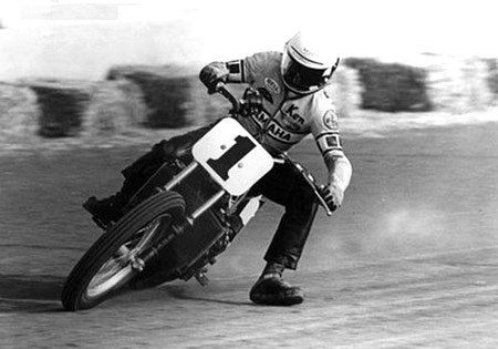 roberts reuniting with tz 750 dirt tracker, Kenny Roberts 1975 Indy Mile victory was so dangerous the AMA to change the rules