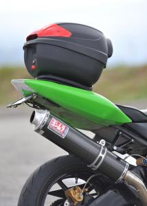 the best literbike for the street motorcycle com, The Givi tailbag is functional but it ain t pretty and with its current mounting set up forces the choice between carrying gear or taking a passenger