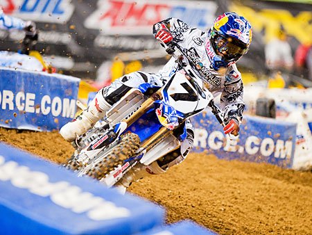ama sx 2011 arlington results, James Stewart collided with Chad Reed while battling for second