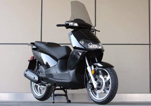 benelli caffe nero scooter due for us, Benelli s Caffe Nero joins Power Sports Factory s line of scooters endorsed by auto racing legend Mario Andretti