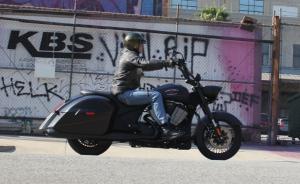 2012 victory hard ball review video motorcycle com, A bike with attitude straight from the factory Victory made a good motorcycle great by giving it usable suspension parameters
