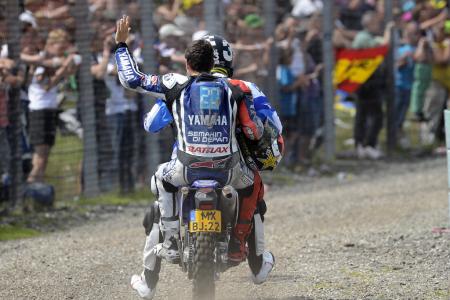 2012 motogp assen results, Jorge Lorenzo s race was over almost as soon as it started