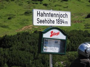 biking germany on a beemer, Translation Next Weinerschnitzel exit in 6 723 miles