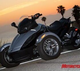 2008 can am spyder review motorcycle com, Bigfoot is in the house That s a 14 inch 165 65 tire stepping up to the line two of them