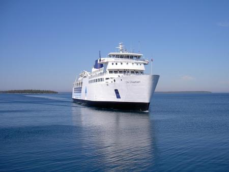 the georgian bay circle tour, The Chi Cheemaun ferry transports many motorcyclists to Manitoulin Island