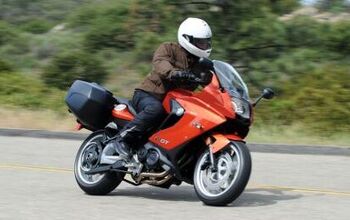 2013 BMW F800GT Review - Motorcycle.com
