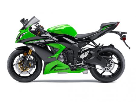 2013 kawasaki ninja zx 6r preview motorcycle com, The Ninja s nose down tail up stance gives it an intimidating appearance