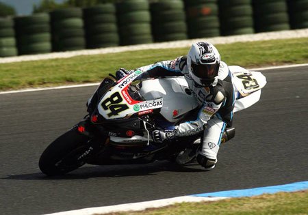 2011 world superbike championship preview, Michel Fabrizio will be the lone regular this season on the Suzuki GSX R1000