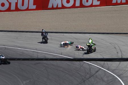 2012 motogp laguna seca results, Michele Pirro s crash cost Toni Elias a few tenths of a second Elias later also crashed in his debut as a replacement rider for the injured Hector Barbera