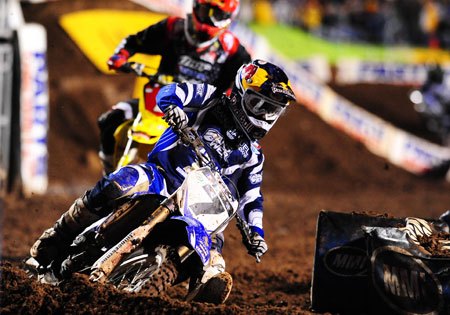2009 speed performance award nominees, James Stewart and Chad Reed held one of the most dramatic racing duels in recent memory during the 2009 AMA Supercross Championship