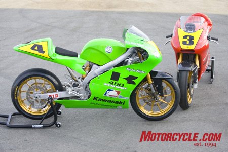 ama considers 450cc singles class, Roland Sands modified a Kawasaki KXF450F to create this green Super Single