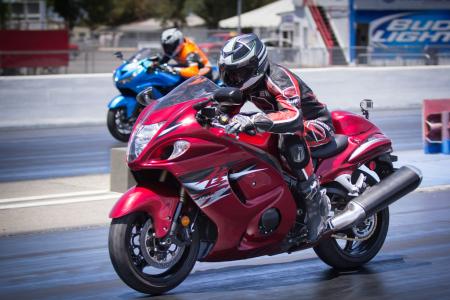 2012 kawasaki zx 14r vs 2012 suzuki hayabusa le video motorcycle com, With the Hayabusa able to run the quarter mile only marginally slower than the ZX a superior rider can make up the difference with a better start as Duke demonstrates here
