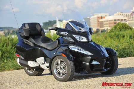 2010 can am spyder rt model intro motorcycle com, The 2010 Can Am Spyder RT S in Timeless Black