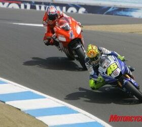 2008 red bull u s grand prix at laguna seca, The MotoGP race featured a heroic battle between Casey Stoner and Valentino Rossi
