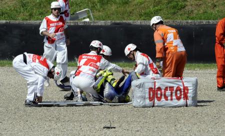 motogp 2010 mugello results, Valentino Rossi s injury cast a pall over the race for the local Italian fans at Mugello