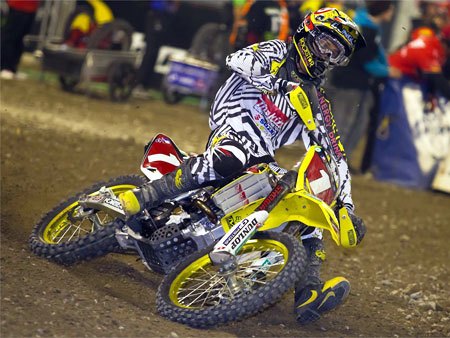 ama sx 2011 toronto results, Ryan Dungey finally got his first win of the season after winning six races in his championship winning 2010 campaign