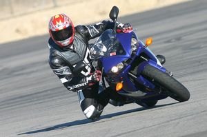2005 yamaha r6 track test motorcycle com, Yamaha seems to have solved the old R6 s turn in feel problem