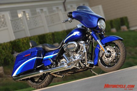 2010 harley davidson cvo model line up preview motorcycle com, Candy Concord with Pale Gold Leaf Graphics