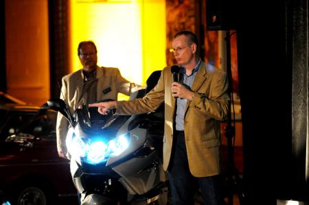 2012 bmw k1600gt and gtl six cylinder unveiled motorcycle com, BMW s Todd Anderson explains the intricacies of BMW s Adaptive Headlight