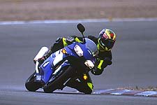 first ride 2001 yamaha yzf r6 motorcycle com, The 01 R6 didn t lose its stability