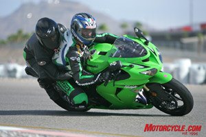 femmoto 2007, Those wanting to feel a bit of the pace of a Daytona 200 winner got to take some two up laps with Attack Kawasaki rider Steve Rapp