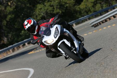 2013 kawasaki ninja 300 review motorcycle com, With a bigger engine comes more power and the difference between the 300 and its predecessor is definitely noticeable It s just the bump needed for new riders to reconsider moving up to a larger bike after only a few months in the saddle