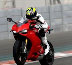 2012 ducati 1199 panigale review video motorcycle com, The Panigale s Superquadro engine is rated at 195 horsepower making it the most powerful twin cylinder production mill ever