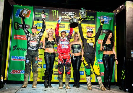 ama sx 2011 oakland results, Ryan Dungey and James Stewart were joined on the podium by Chad Reed who is racing on his own privateer Honda team