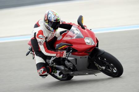 2012 mv agusta f3 675 review motorcycle com, The F3 s riding position isn t as uncompromising as its big brother the F4