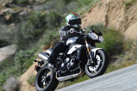 2011 triumph speed triple 1050 review motorcycle com, Triumph set out to make the new Speed Triple feel more compact like the Street Triple Mission accomplished