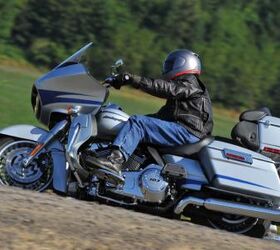 2011 harley davidson road glide ultra fltru motorcycle com, The Road Glide is a big machine but it hides its size well