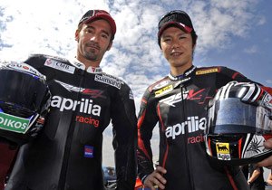 wsbk to race a record 32 entrants, Aprilia s Max Biaggi and Shinya Nakano will be one of the new factory teams competing in 2009