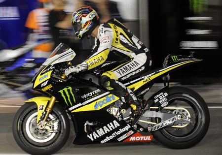 yamaha to auction colin edwards gear, Colin Edwards gear will be auctioned off for a good cause