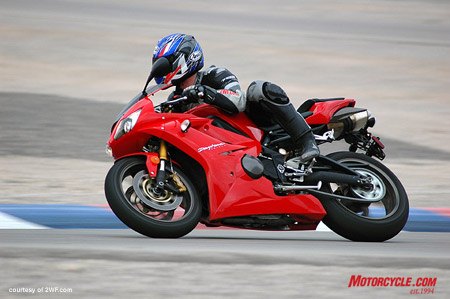 2007 triumph daytona 675 review motorcycle com