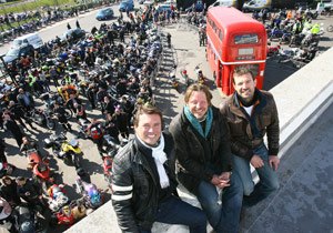 making his way to sydney by any means, From left to right Russ Malkin Charley Boorman and Mungo in front of their convoy of motorcyclist