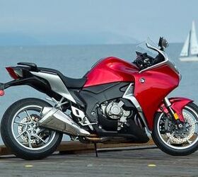 2010 VFR1200F with DCT Review | Motorcycle.com