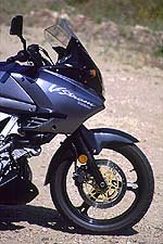 2002 suzuki dl1000 v strom motorcycle com, 19 inch front wheel and prodigious plastic
