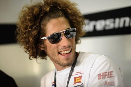 2011 motogp sepang results, With his wild hair condfident some might say cocky attitude and prodigious talent Simoncelli was one of the most colorful members ot the MotoGP circus