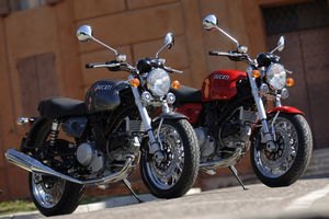 ducati gt1000 sport classic road test motorcycle com
