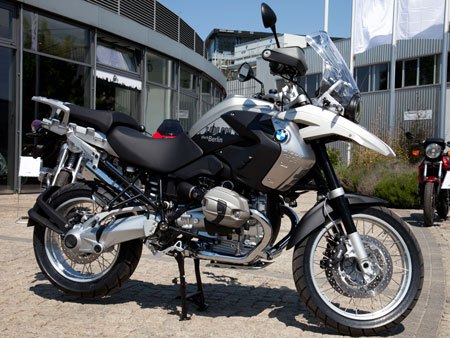 BMW Plant Builds 2 Millionth Motorcycle